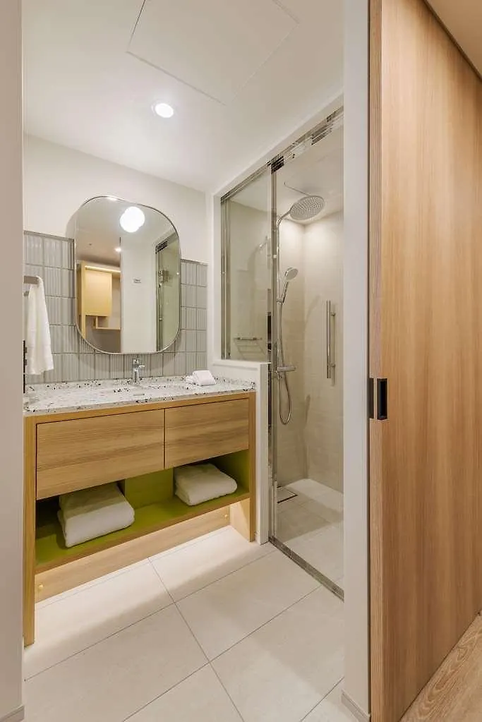 Hilton Garden Inn Kyoto Shijo Karasuma Hotel
